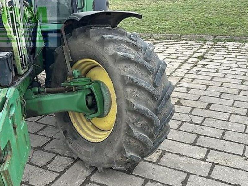 John Deere 6920s