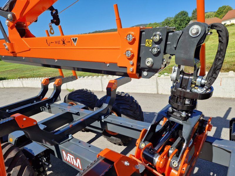 MTM 11T 11to 9,20m Kran Forwarder Rungen Druckluft Rückewagen Dpel