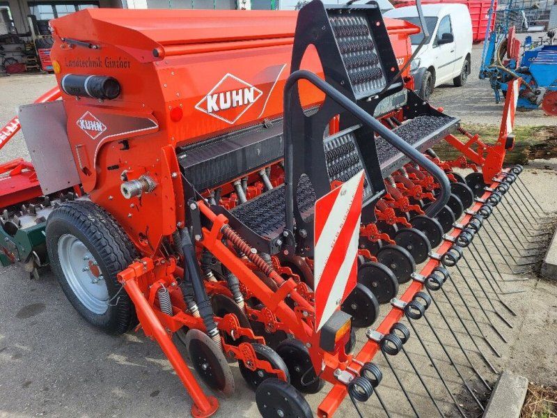 Kuhn Premia 3000-24