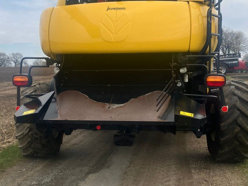 New Holland CR9080 Evolution