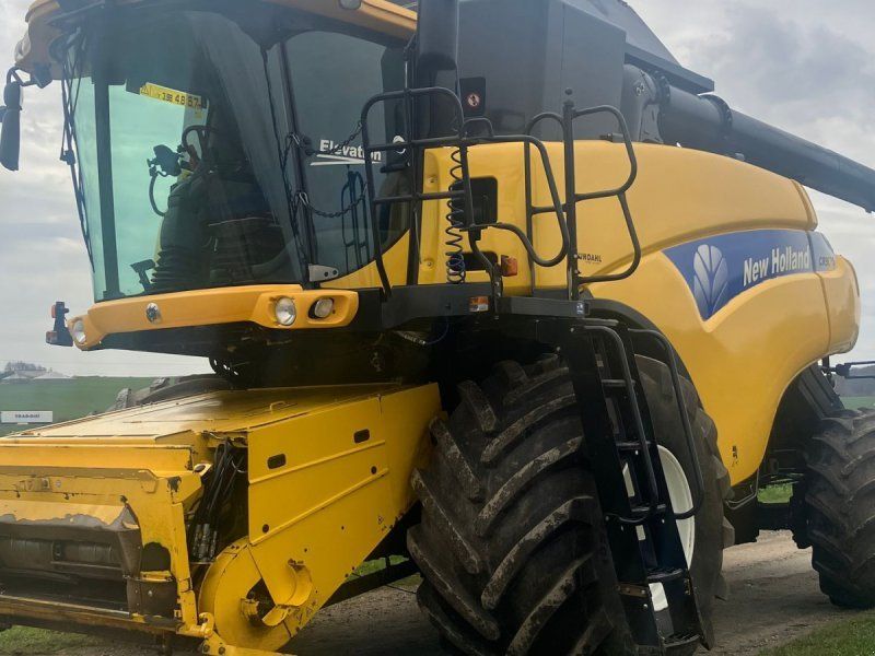New Holland CR9080 Evolution