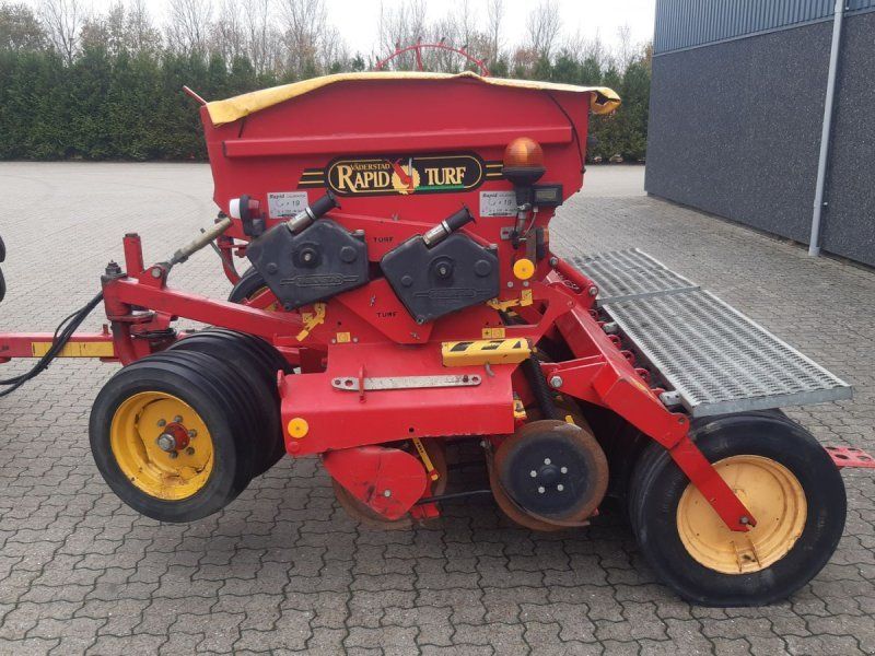 Väderstad Rapid 300 Turf 300 Turf