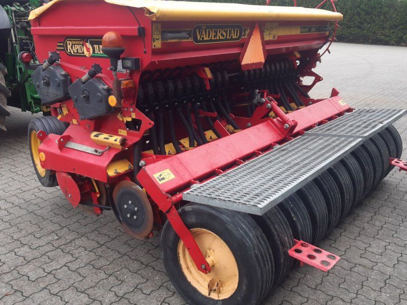Väderstad Rapid 300 Turf 300 Turf