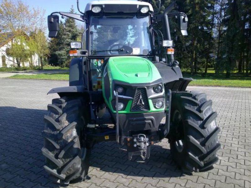 Deutz-Fahr 5105 D GS mit 3 fach Lastschaltgetriebe und Powershuttle, nasse
