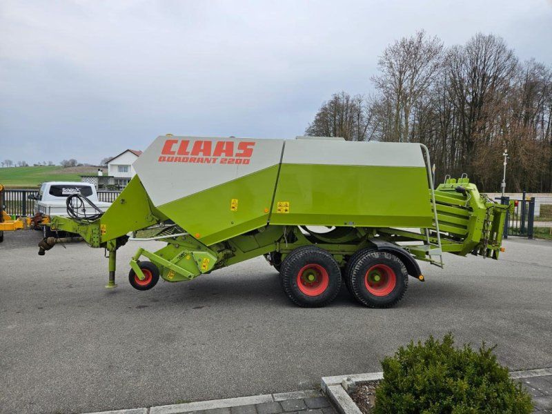 Claas Quadrant 2200 Stroh/Heu Presse