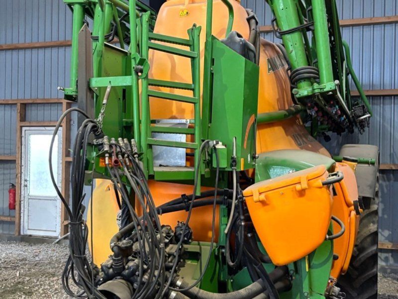 Amazone UX 5200 / 24 meter