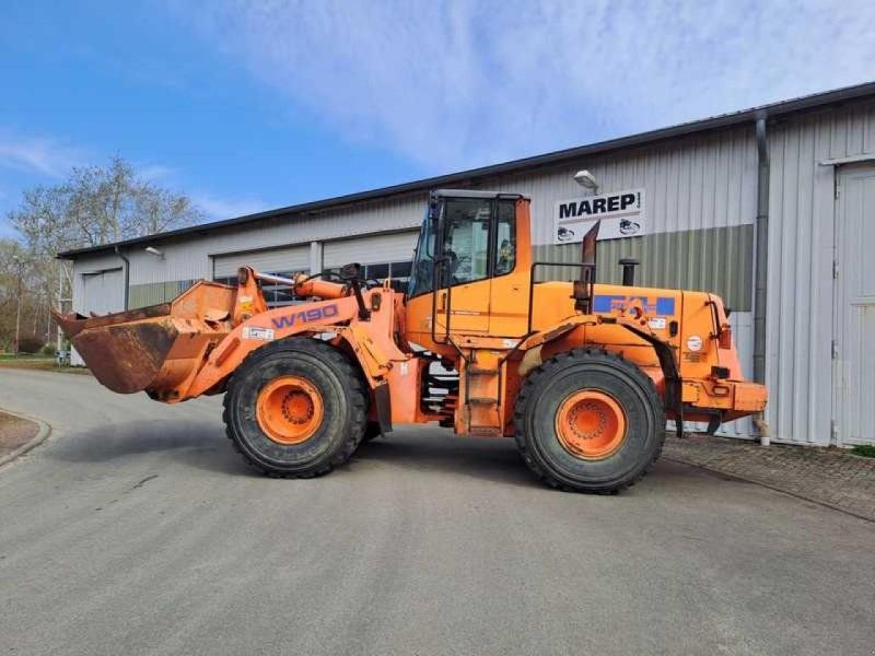 HITACHI W 190