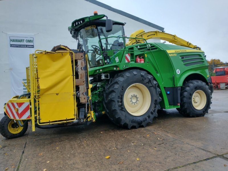 John Deere 8600