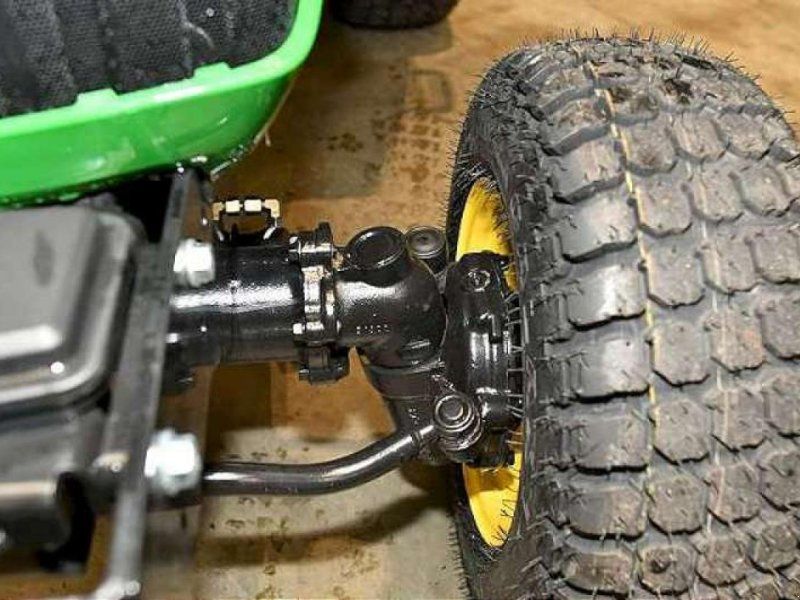 John Deere 2026R TRAKTOR