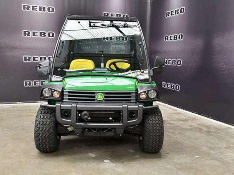 John Deere GATOR HPX 815 E
