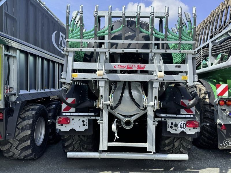 Fliegl PFW 23000 ALPHA LINE TRIDEM