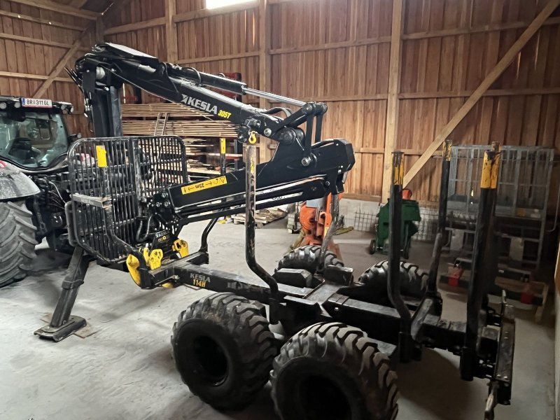 Kesla Forst 114H mit Fortskran 305T