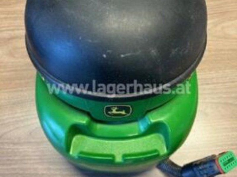 John Deere STARFIRE 3000