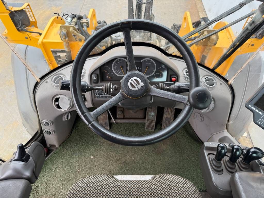 Volvo L110H - Dutch Machine / CDC / Weight System