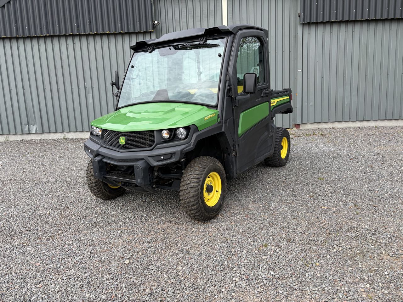 John Deere Gator XUV865m met kenteken 1074 uur
