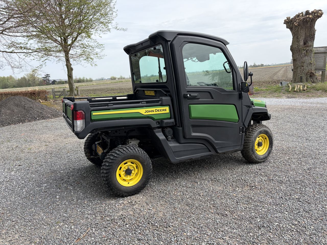 John Deere Gator XUV865m met kenteken 1074 uur