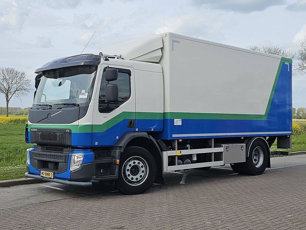 VOLVO FE 280.18 19.5t lift box: 5.52