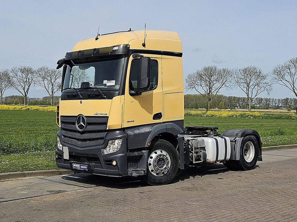 MERCEDES-BENZ ACTROS 1843