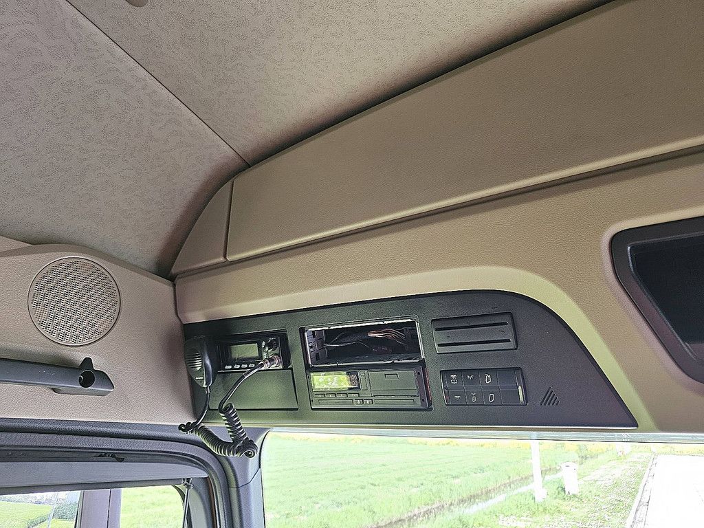 MERCEDES-BENZ ACTROS 1843