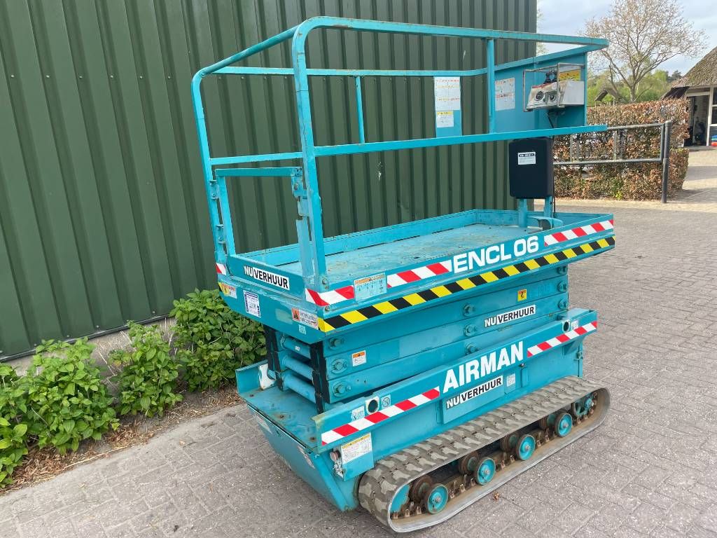 Airman Aichi ENCL06 elektrische rups hoogwerker 8mtr