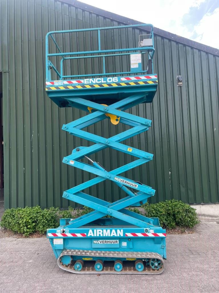 Airman Aichi ENCL06 elektrische rups hoogwerker 8mtr