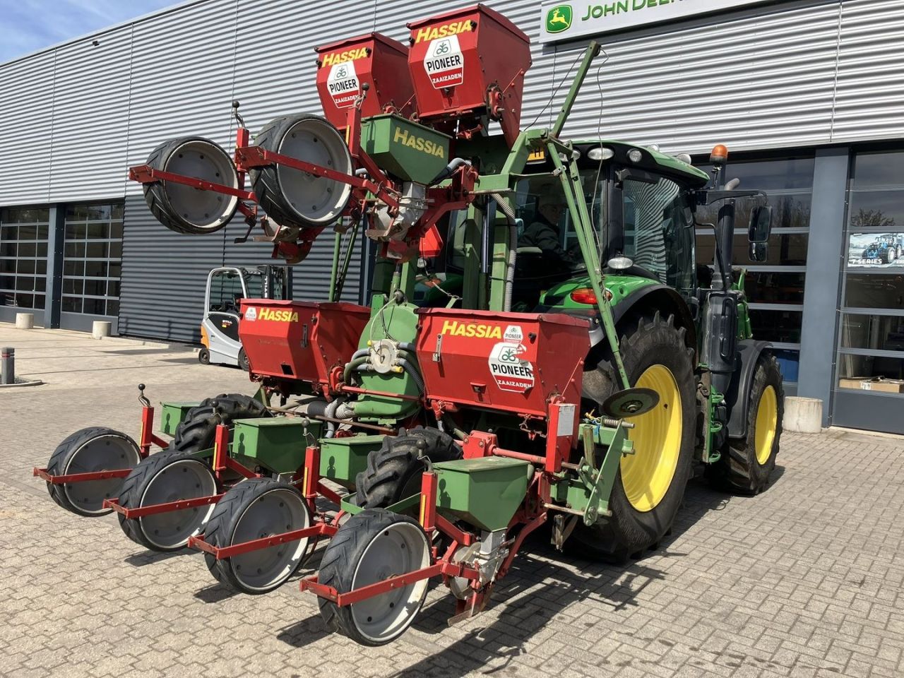 Hassi 6 rijige maizaaimachine