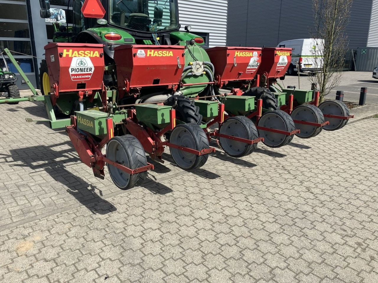Hassi 6 rijige maizaaimachine