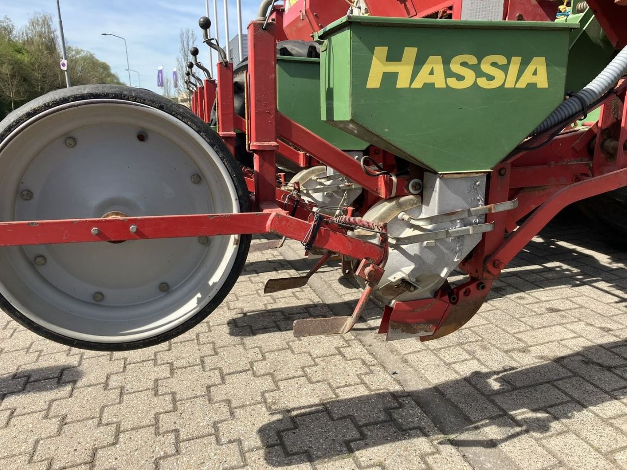 Hassi 6 rijige maizaaimachine