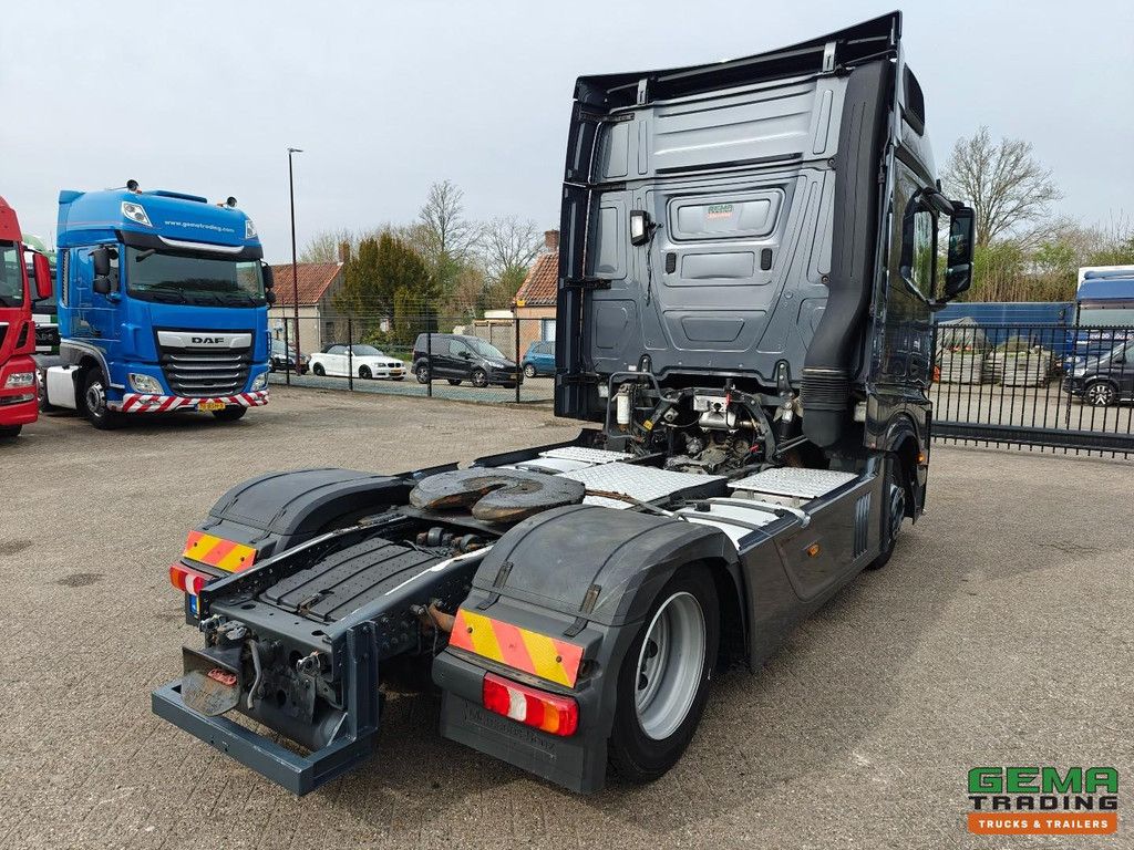 Mercedes-Benz Actros 1848 4x2 Bigspace Euro5 - MEGA - Towing hitch - Double Tanks - 08/2026 MOT