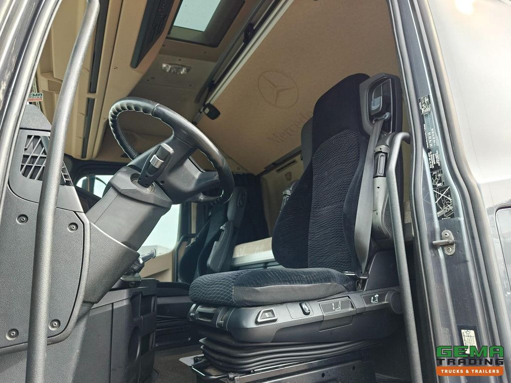 Mercedes-Benz Actros 1848 4x2 Bigspace Euro5 - MEGA - Towing hitch - Double Tanks - 08/2026 MOT