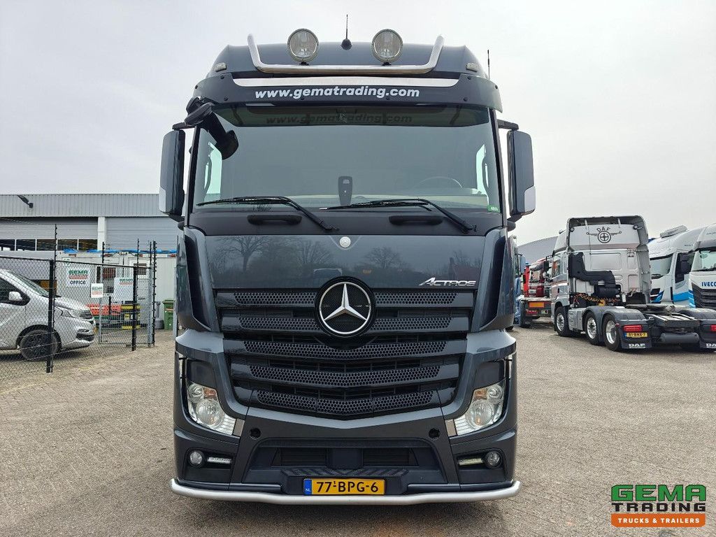 Mercedes-Benz Actros 1848 4x2 Bigspace Euro5 - MEGA - Towing hitch - Double Tanks - 08/2026 MOT
