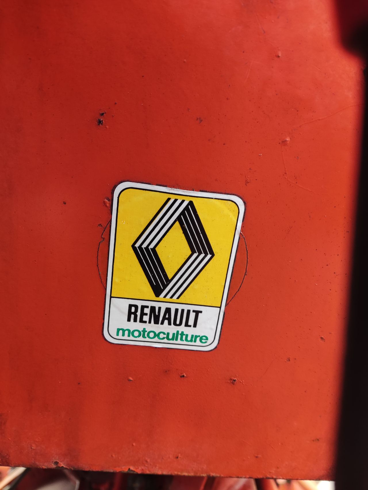 RENAULT tractor (type 421, 42 pk) met mini kipper