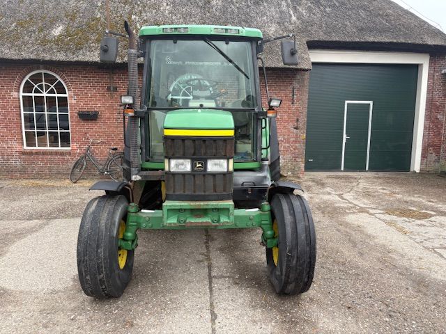 John deere 6110