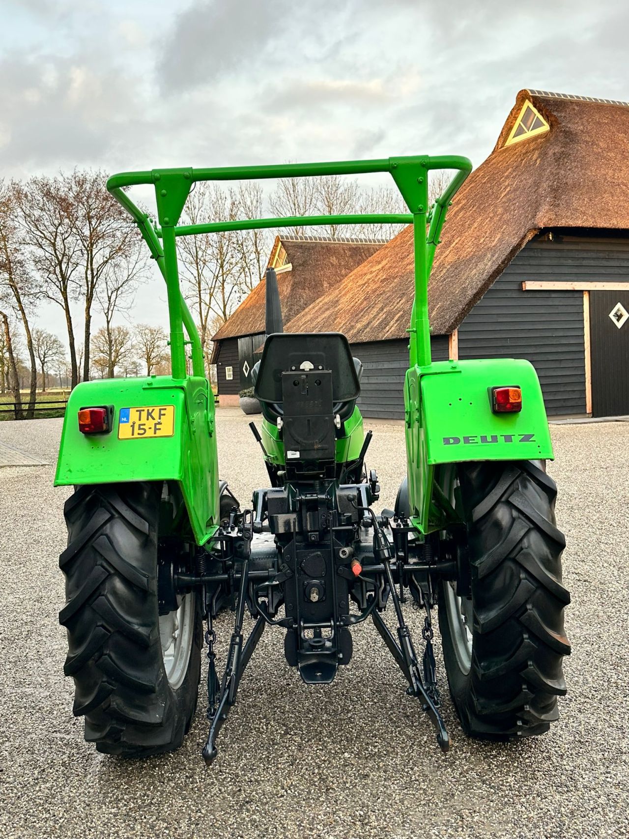 TE KOOP: zeer nette DEUTZ 5206