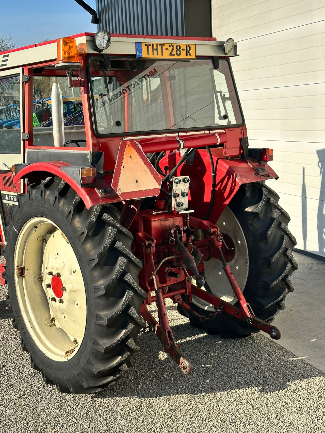 TE KOOP: zeer nette INTERNATIONAL 633