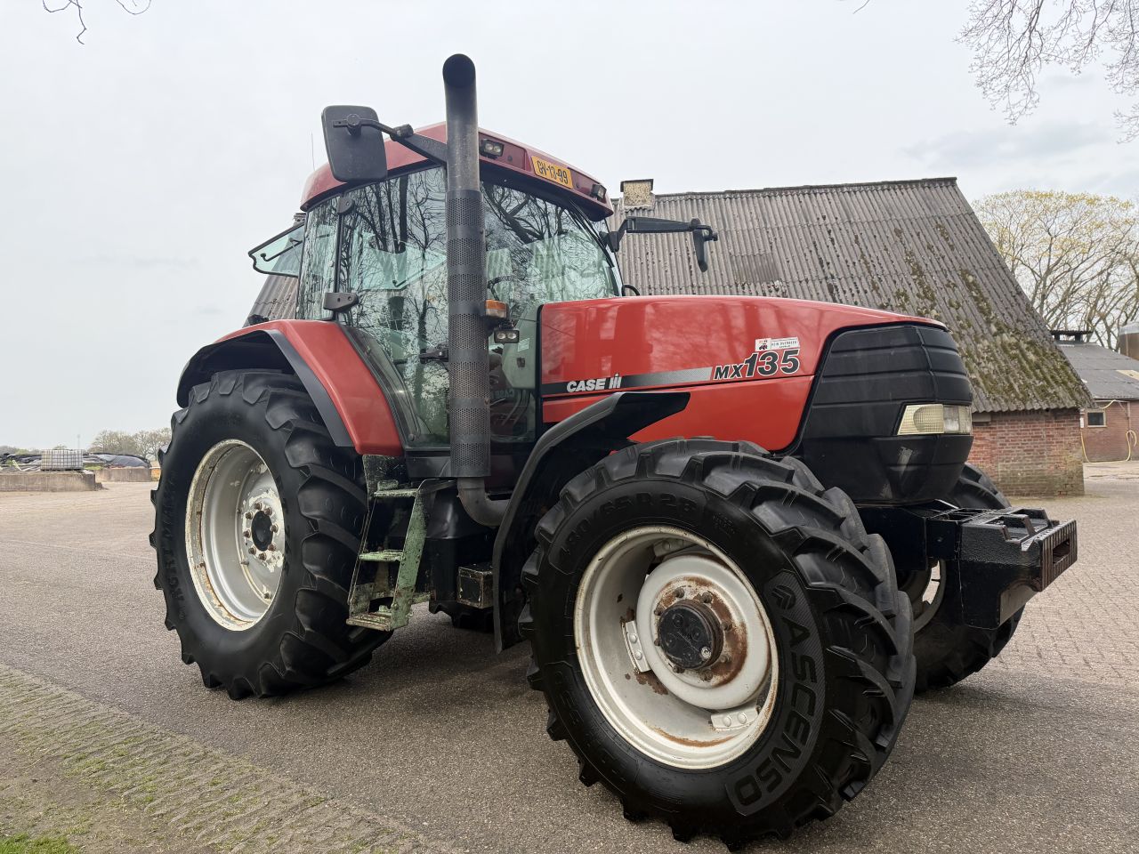 Case IH MX 135