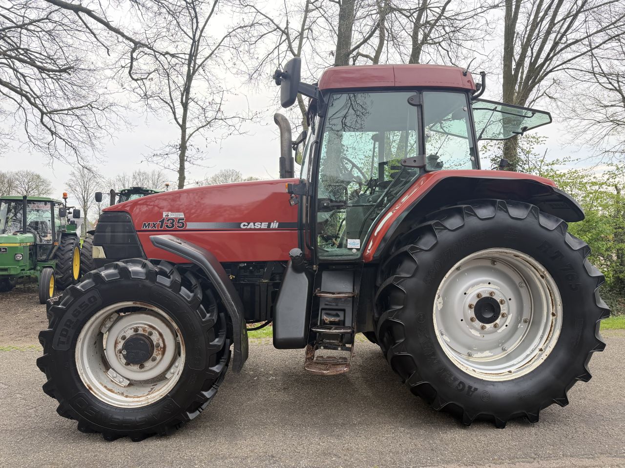 Case IH MX 135