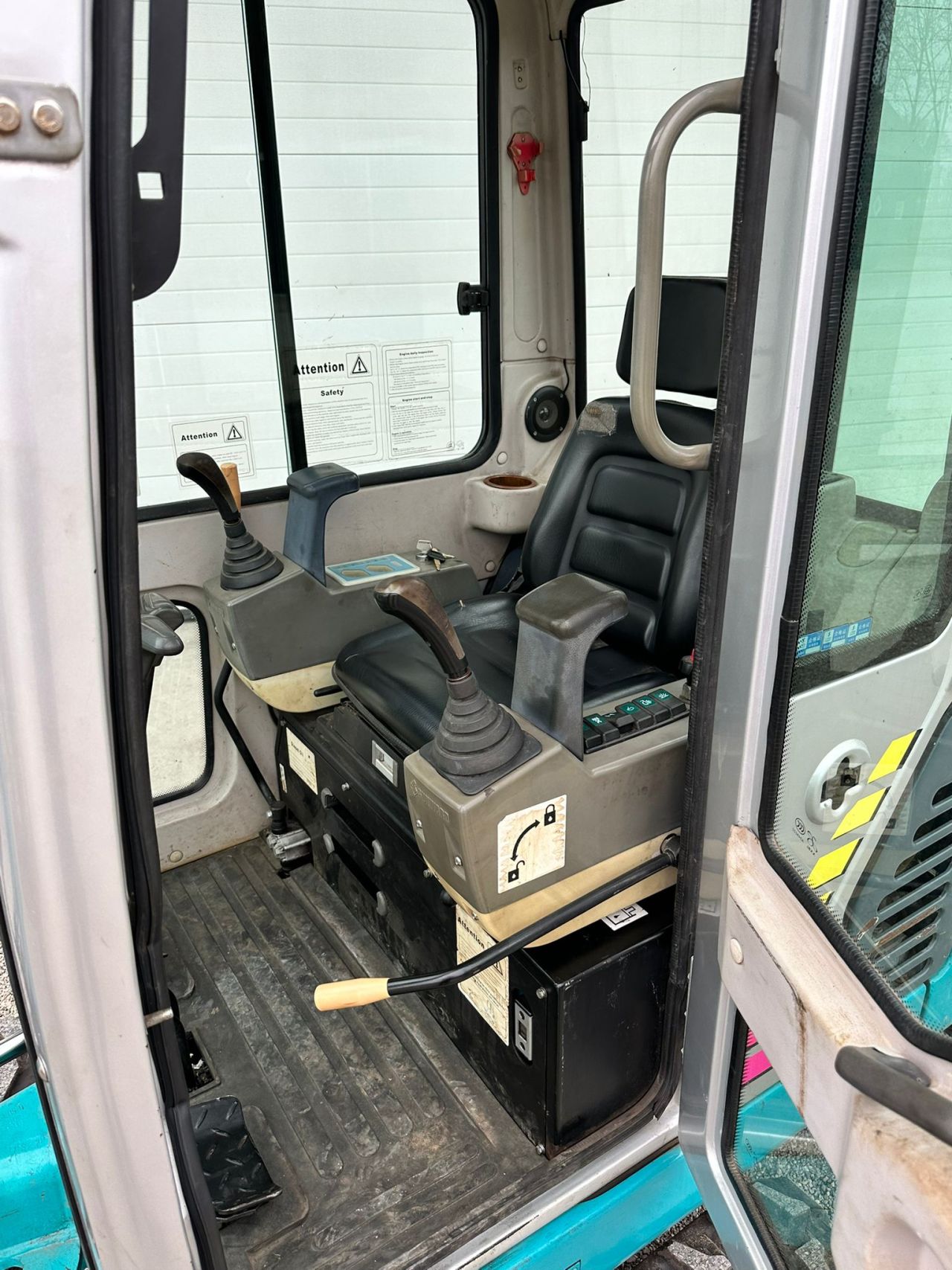 TE KOOP: zeer nette SUNWARD 15B mini kraan