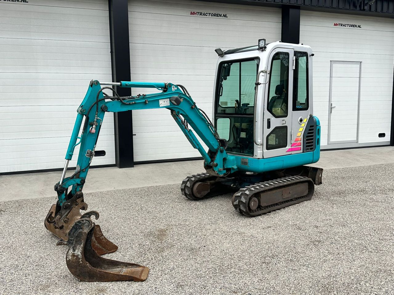 TE KOOP: zeer nette SUNWARD 15B mini kraan