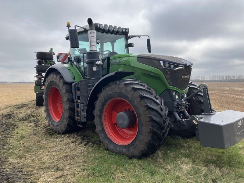 Fendt 1042 VARIO S4