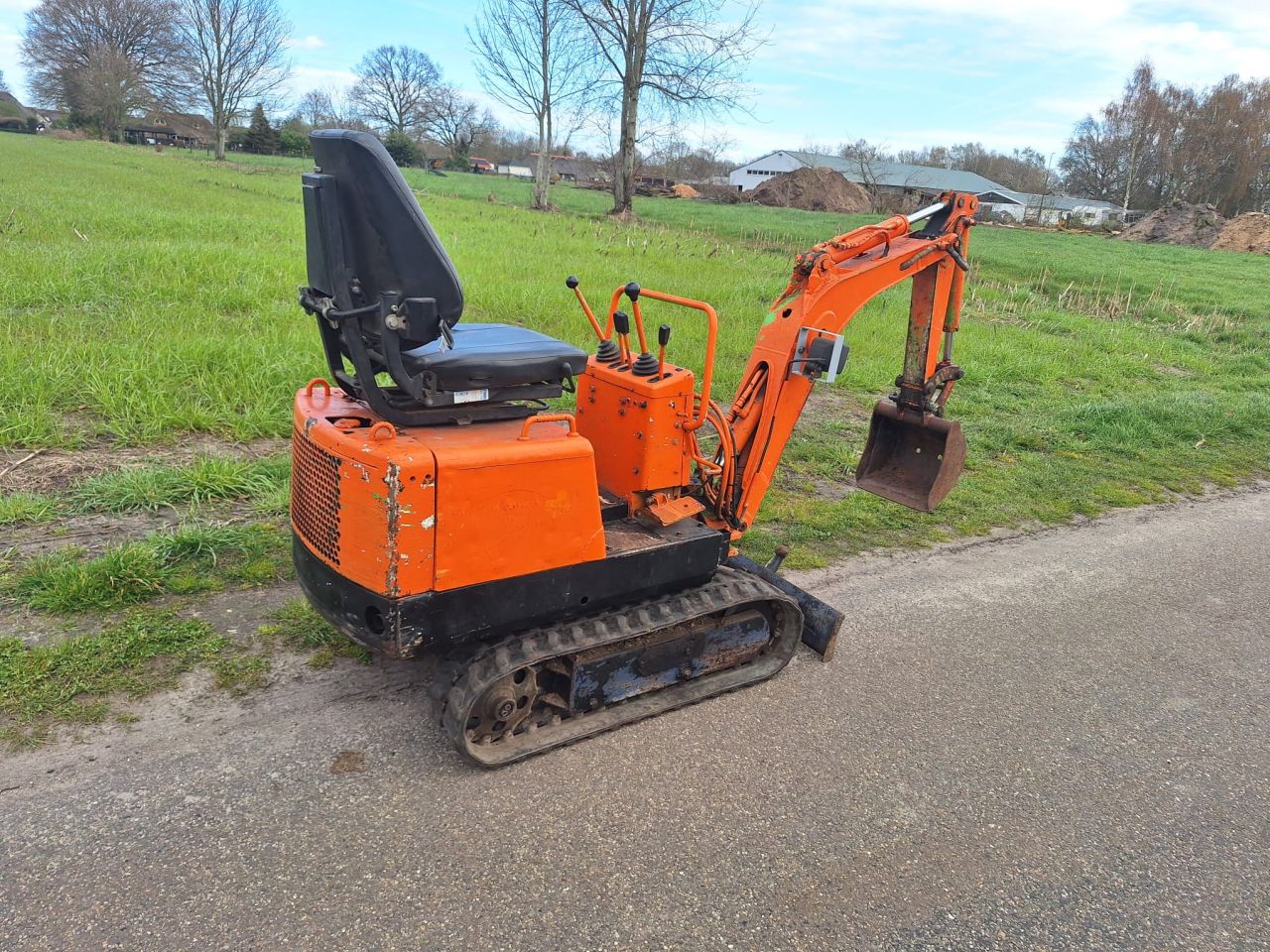Kubota graafmachine hitachi yanmar bobcat kobelco new holland