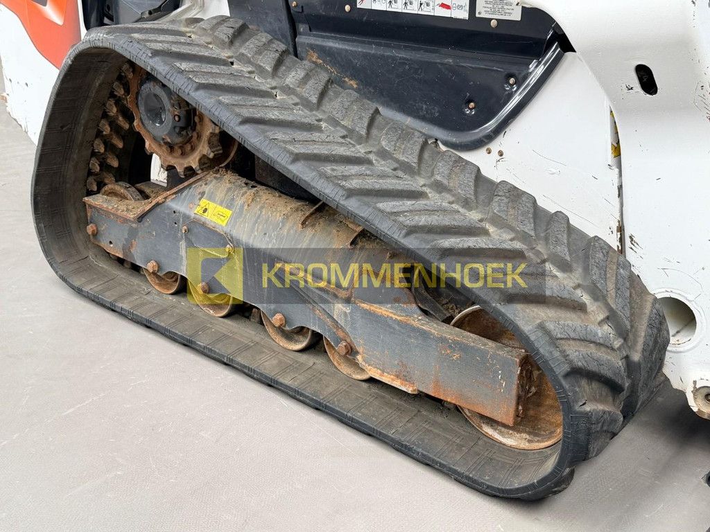 Bobcat T 76 KH9549