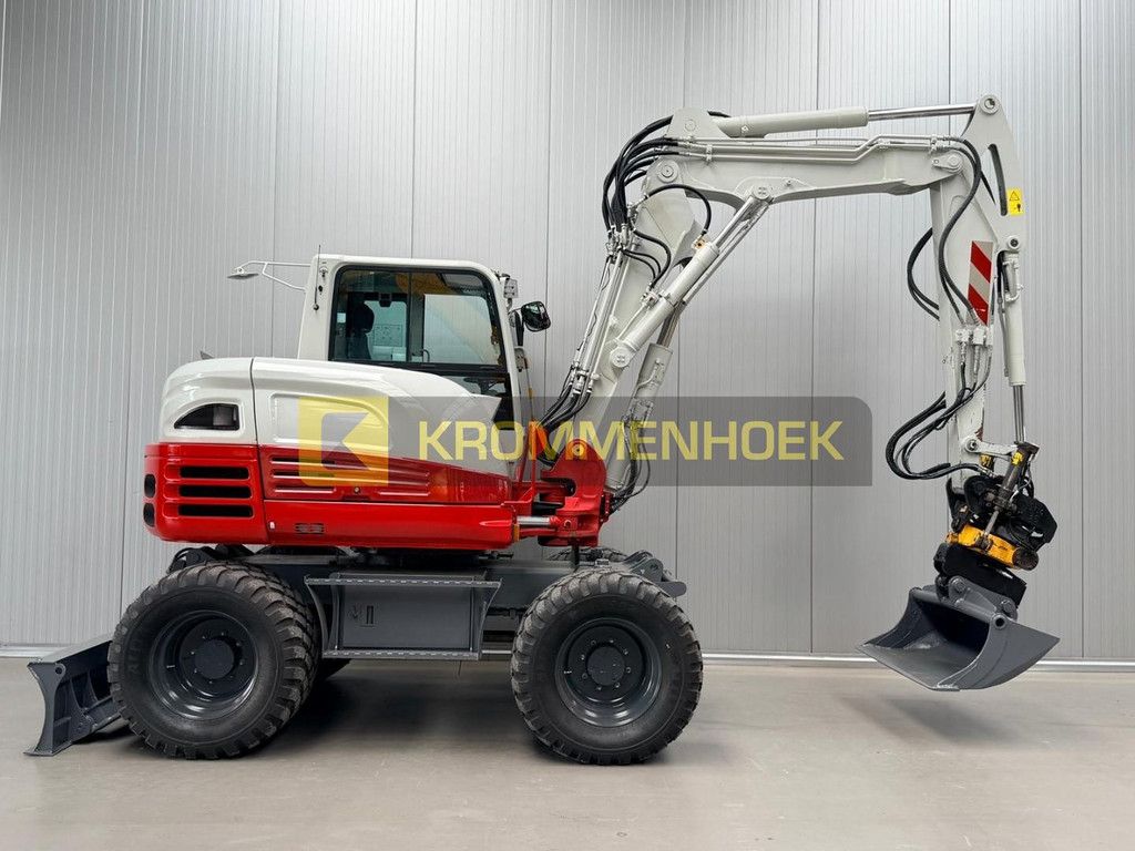 Takeuchi TB 295 W Engcon Tilt Rotator KH9584