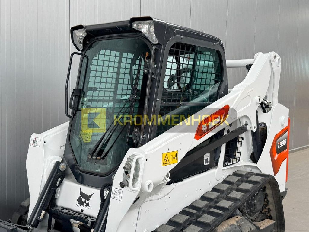 Bobcat T 590 KH9596