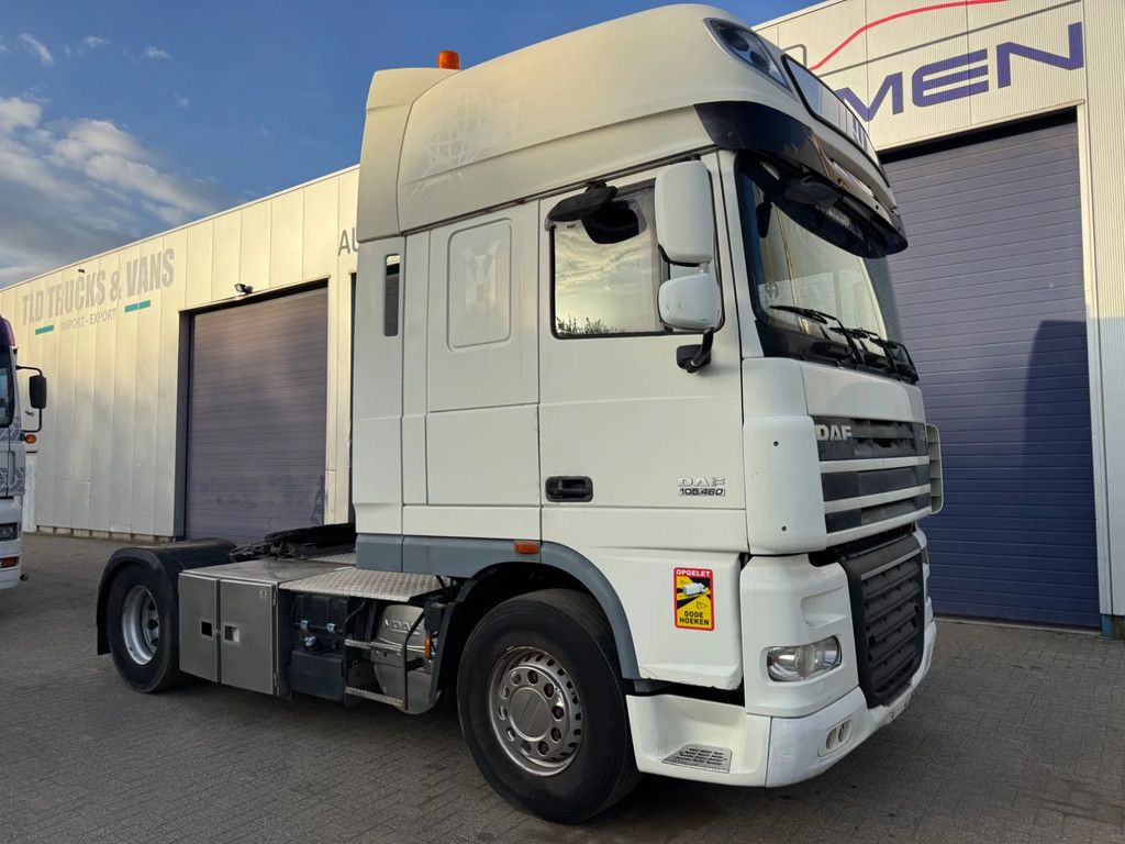 DAF XF 105.460 **FRENCH TRUCK-EURO 5-SUPER SPACE CAB**