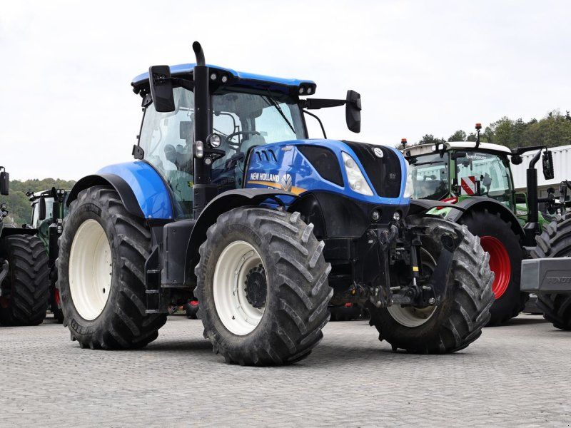 New Holland T7.230 Klassisch