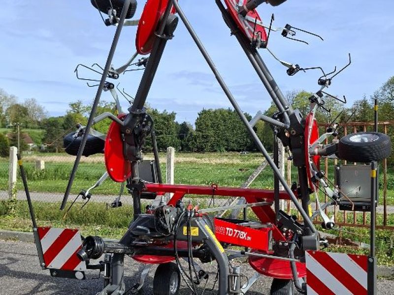 Massey Ferguson TD 776 XDN