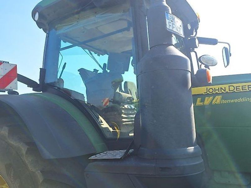 John Deere 8400R