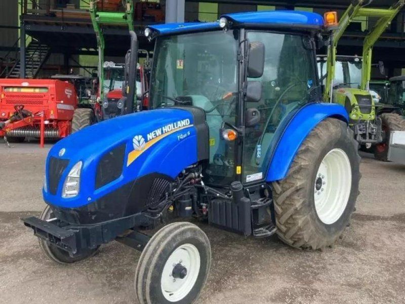 New Holland t4. 65s