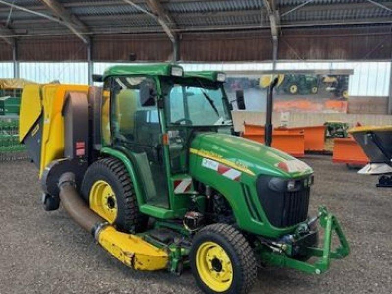 John Deere 3720